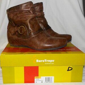 ***SSS***Bare Traps booties sz 6 M brown great condition original box !